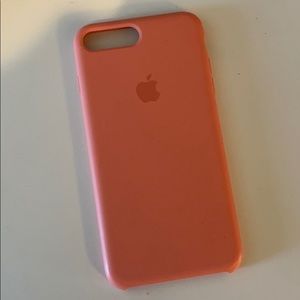 Apple iPhone 8 Plus case peach